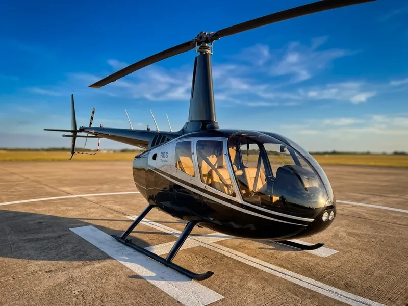 Robinson R66